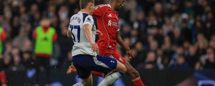 世界杯竞猜-利物浦伊萨克腓骨骨折！非洲后裔小腿纤细！阿森纳萨卡也要省着用