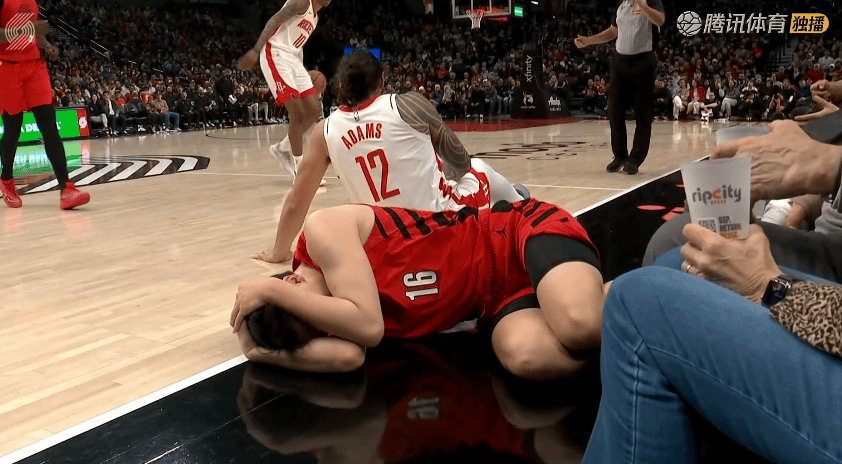 世界杯-开拓者五连胜！杨瀚森2+1+1，卡马拉生涯之夜，赛后卡马拉接受采访